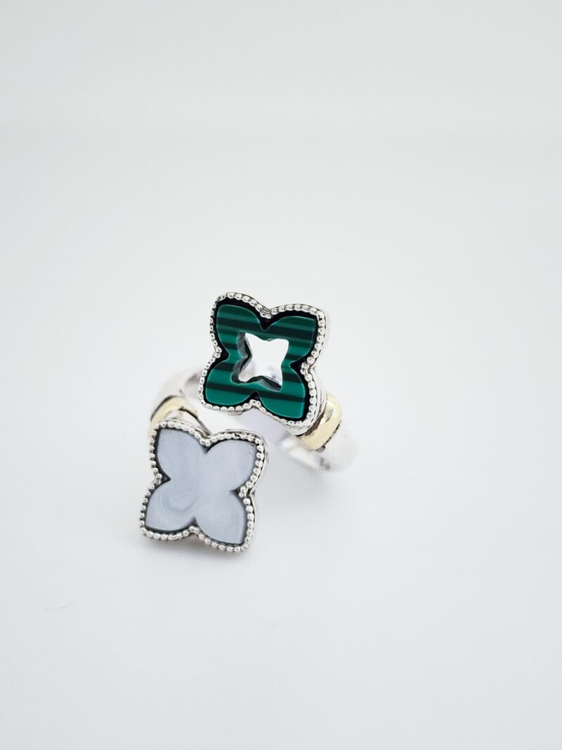 Wild Brezze Ring