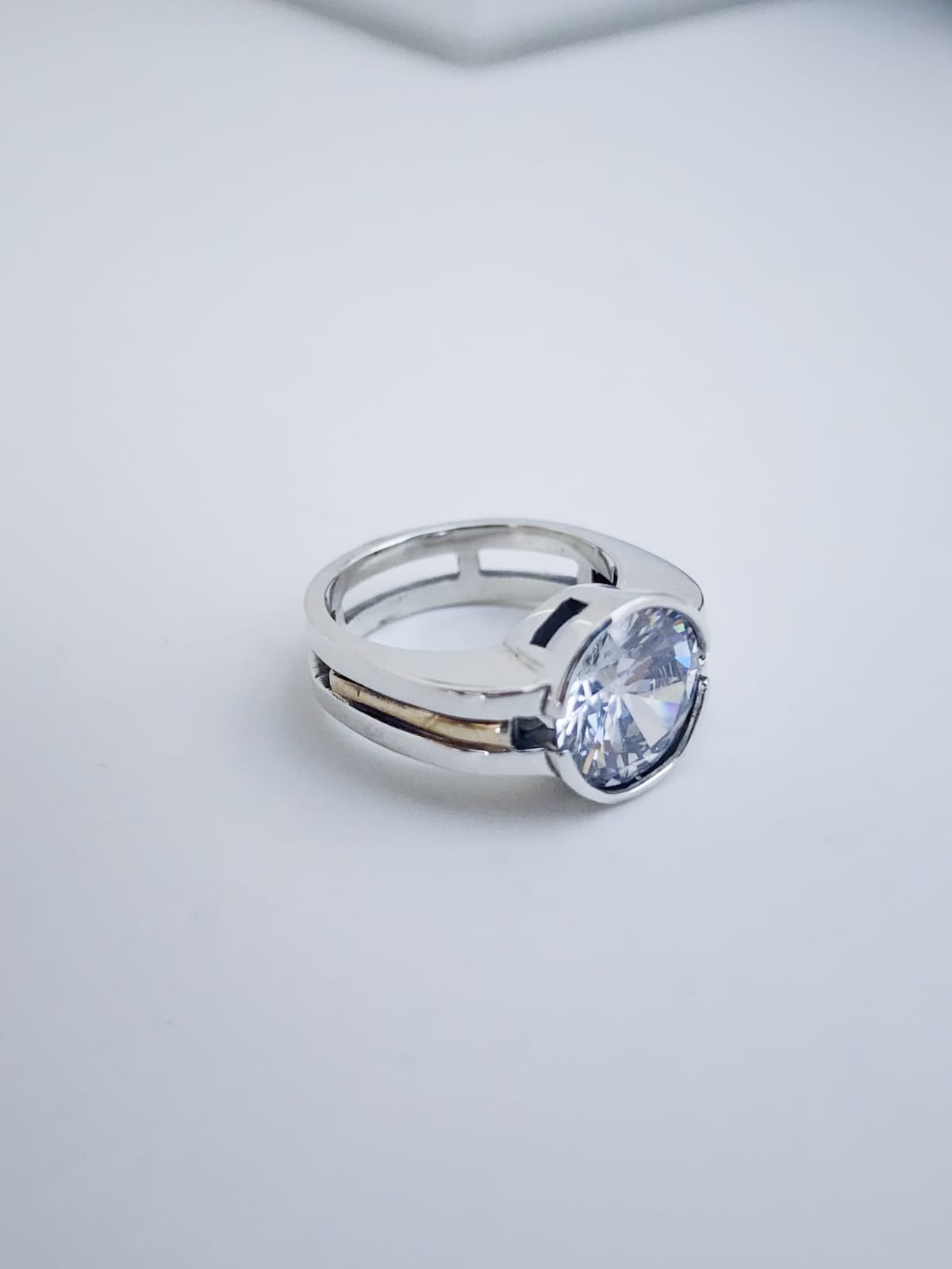Noble Spark Ring
